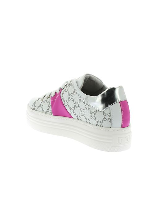 sneakers da donna in pelle ed ecopelle bianca NERO GIARDINI | E409955D707